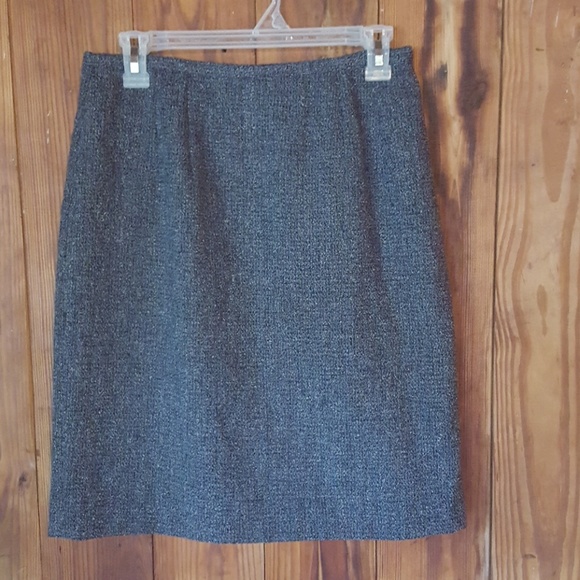 Amanda Smith Dresses & Skirts - Amanda Smith Skirt 50% Wool 50 % Polyester Size 10